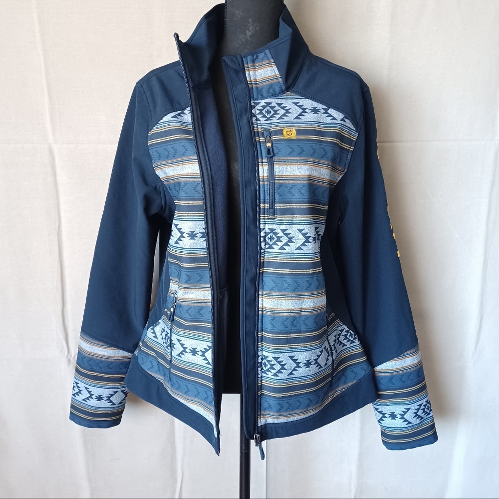 Cinch Women's Softshell Jacket - image 4